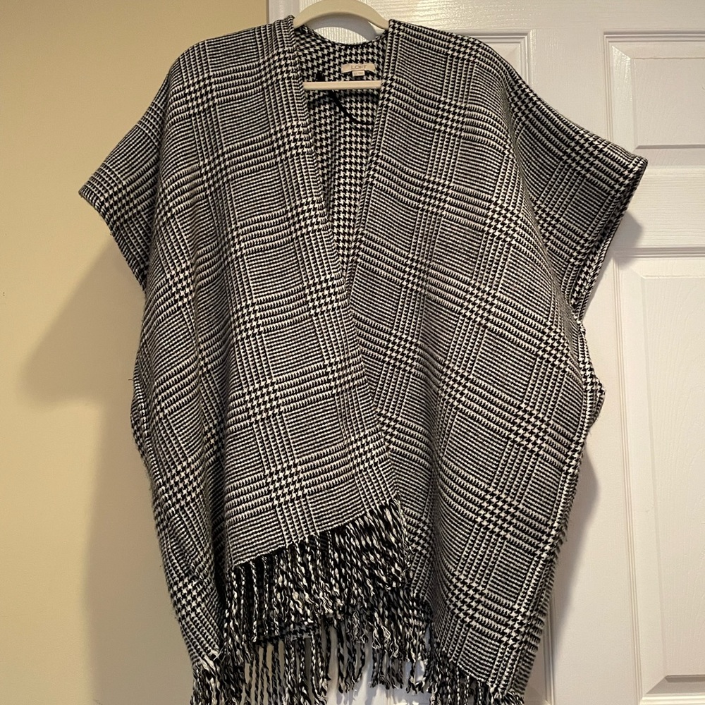 Loft houndstooth shawl - M/L